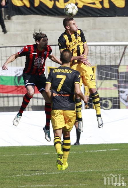 Четирима от Ботев тренират на облекчен режим