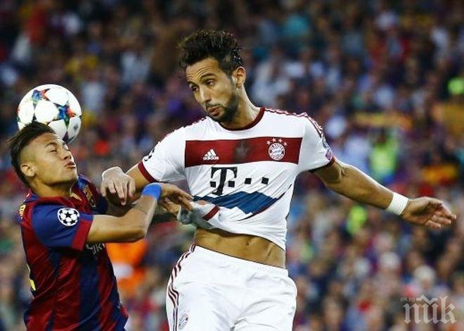 Барса - Байерн 0:0 на полувремето, Нойер отчая Суарес