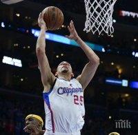 Клипърс дръпна с 2-1 в серията с Хюстън