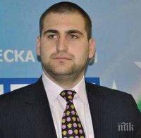 Георг Георгиев и членове от НИС на МГЕРБ с поздравителен адрес по случай Деня на Европа