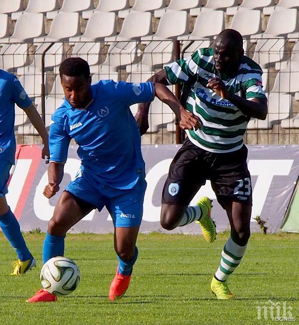 Резервите на Левски и Черно море спретнаха зрелищен двубой с много голови положения