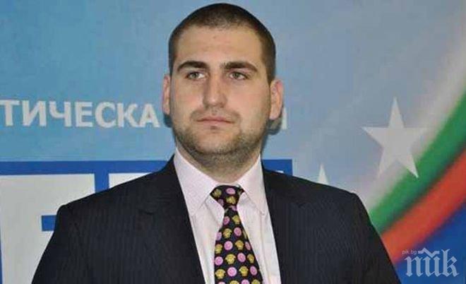 Георг Георгиев и членове от НИС на МГЕРБ с поздравителен адрес по случай Деня на Европа