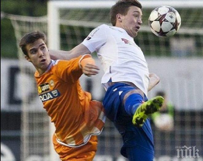 Антонио Вутов ще играе плейоф за местата за титлата в Примавера

