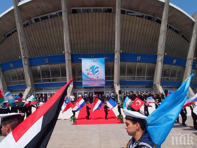 Великова и Желев също се класираха за финалите на Световната купа