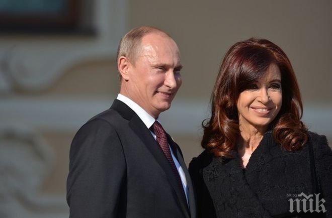 Путин посреща ръководителите на делегации пристигнали за Деня на победата