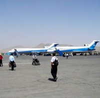 Горящ самолет се приземи аварийно в Мианмар, има загинал (Обновена)