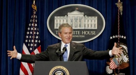 джордж буш старши критично състояние