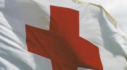 бчк раздава подаръци болни деца