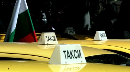 простотия жълто