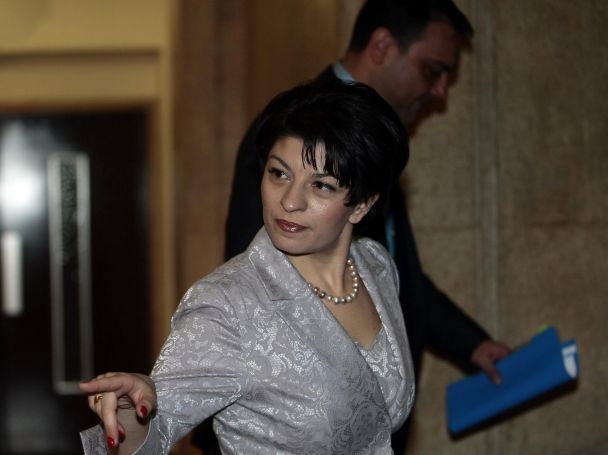 Проверка на министър не откри забавяне на линейка за починалото бебе