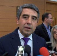 Плевнелиев откри паметник на кирилицата в столицата на Монголия