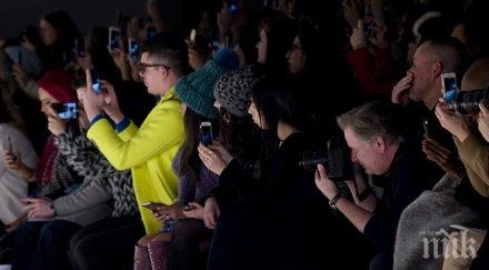 домакинствата сащ имат смартфон