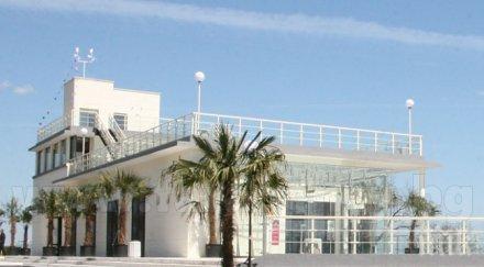 показват румънски дворец изложба