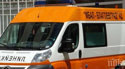 лада блъсна трактор шофьорът пострада