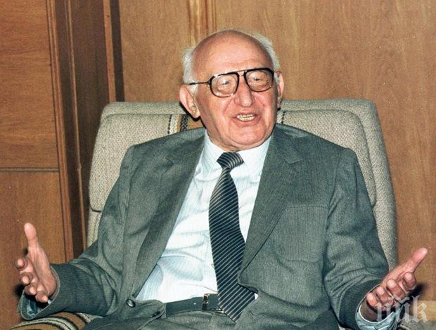 България 16-а република на СССР било блъф на Тодор Живков за спасение от Югославия