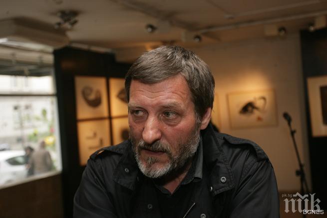 Ретроспективна изложба Графика на Захари Каменов краси галерия Средец