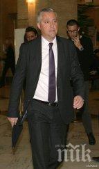 лукарски подготвя проект нова стратегия икономическо развитие