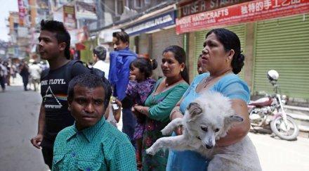 загинали стотици ранени втория трус непал