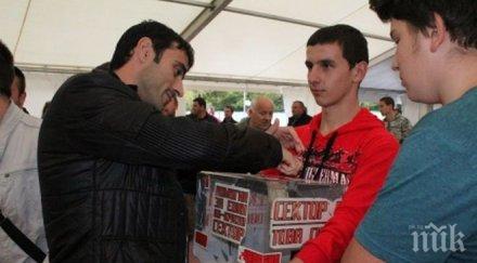 тодор янчев защити стойчо младенов