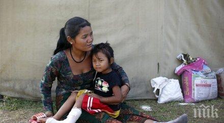 загинали хиляди ранени нов мощен трус непал