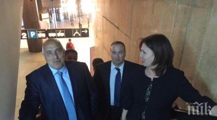 пик засече премиера борисов спектакъл явор гърдев обновена снимки