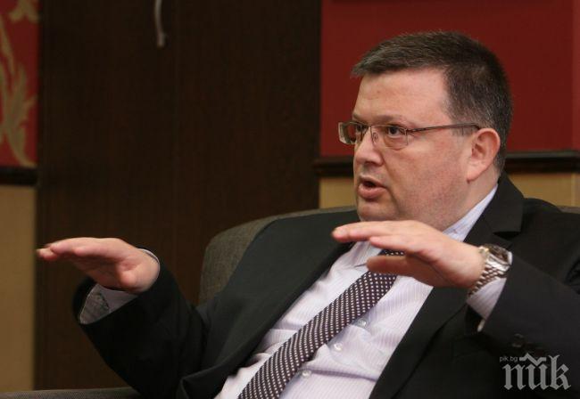 Главният прокурор Сотир Цацаров поиска от ВСС да отстрани военен прокурор