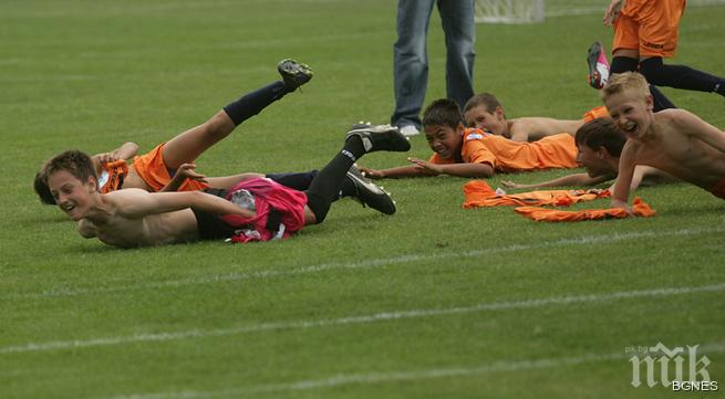 Юношите на Литекс с престижна победа над Ливърпул