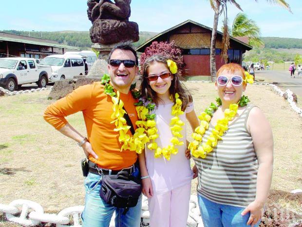 Ревност тресе семейството на Зуека! Децата му не се познават 