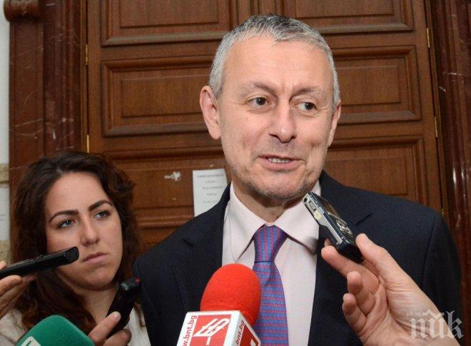 Разпитаха Соломон Паси по делото срещу Кирчо Киров (снимка)