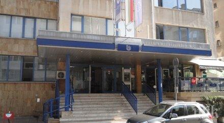 фирмите дават задължителни отстъпки касата