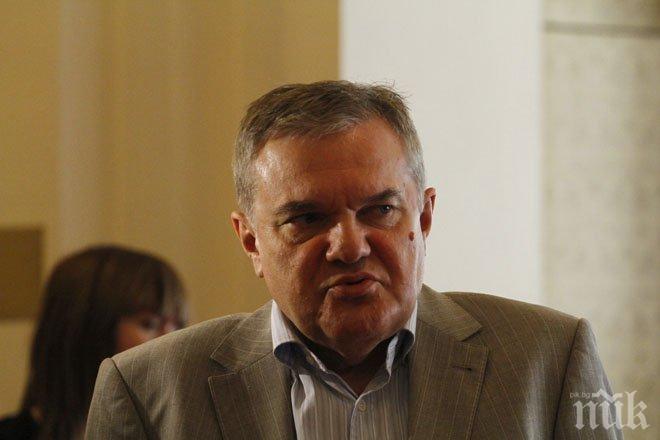 Румен Петков за списъците на Цветан Василев: Нямам влогове и кредити в банката