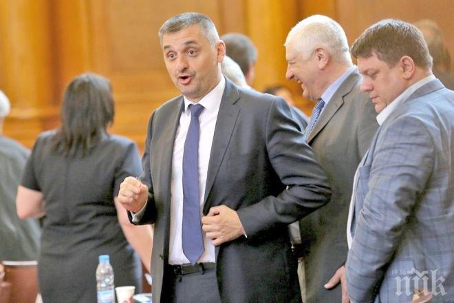 Кирил Добрев се срещал с Василев по покана на банкера