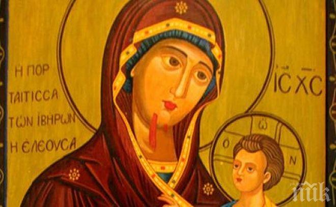 В София пристига чудотворната икона на Св. Богородица