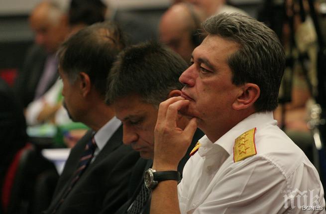 Николов: Бомбоубежищата трябва да бъдат реновирани