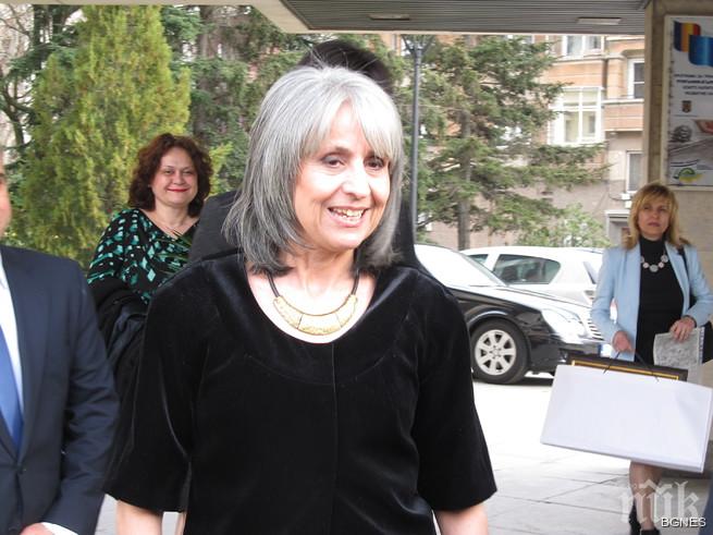 Маргарита Попова: Само образованият човек може да защитава каузи