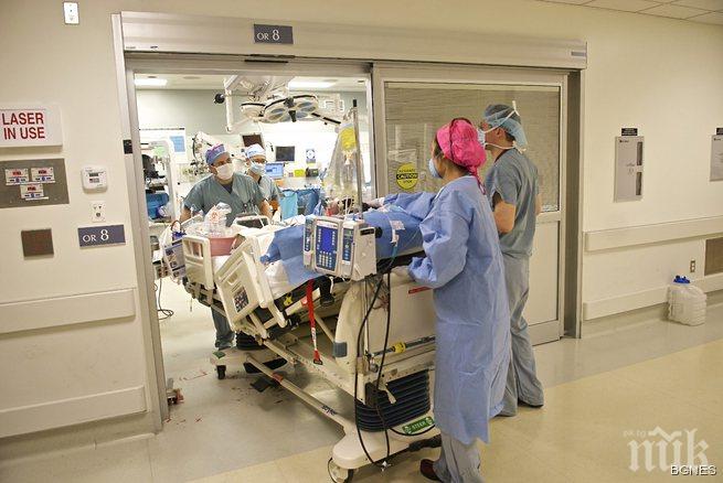 Медсестра навърши 90 години на работното си място