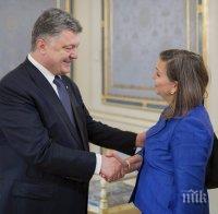 Нуланд сервира на Порошенко искане за автономия на Донбас