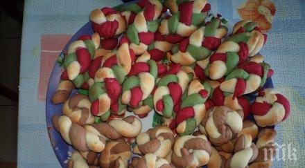 пик русенска фирма раздава 1000 сака националния трикольор