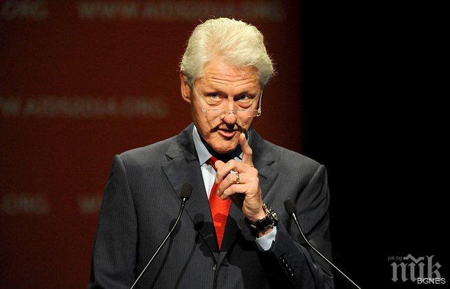 Клинтънови заработили $25 млн. от лекции през 2014 г.