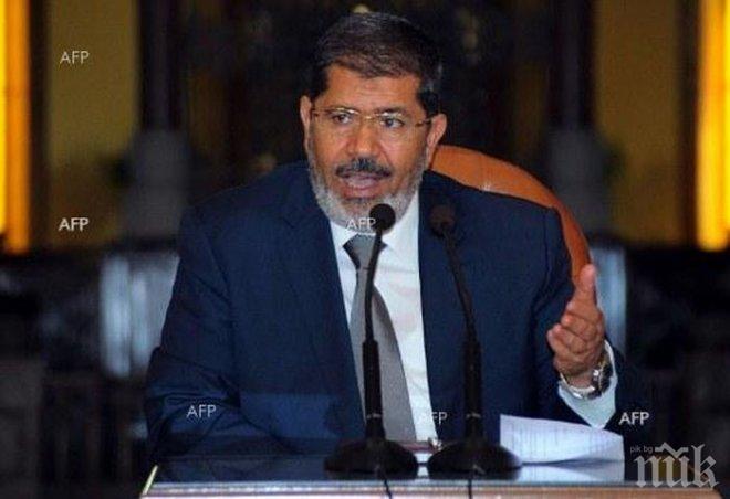 Осъдиха на смърт бившия президент на Египет Мохамед Мурси 