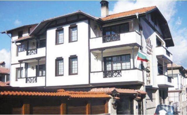 Лидер на ВМРО продава хотел в Банско и скъсва бизнеса с курорта