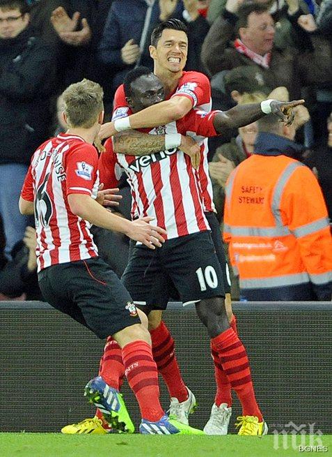Сензация! Халф заби за четири минути хеттрик на Астън Вила