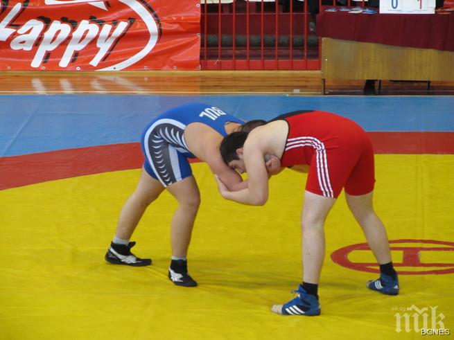 Свободняците на Димитровград са първи при децата на турнира в Сливен