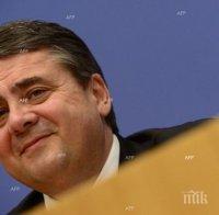 Зигмар Габриел: Трети помощен пакет за Гърция е възможен само при проведени реформи
