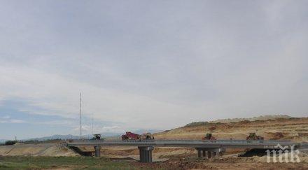 магистрала струма останала без връзка гърция заради недоглеждане