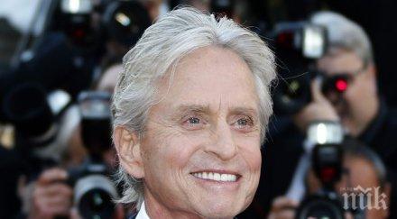 майкъл дъглас губи зрението