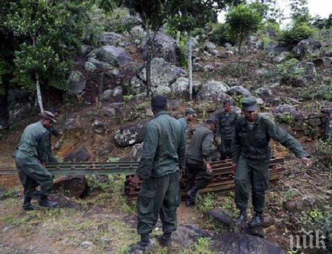 Десетки колумбийци загинали от свлачища