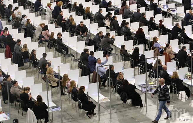 113 от 586 кандидати са допуснати до устния изпит за нови нотариуси