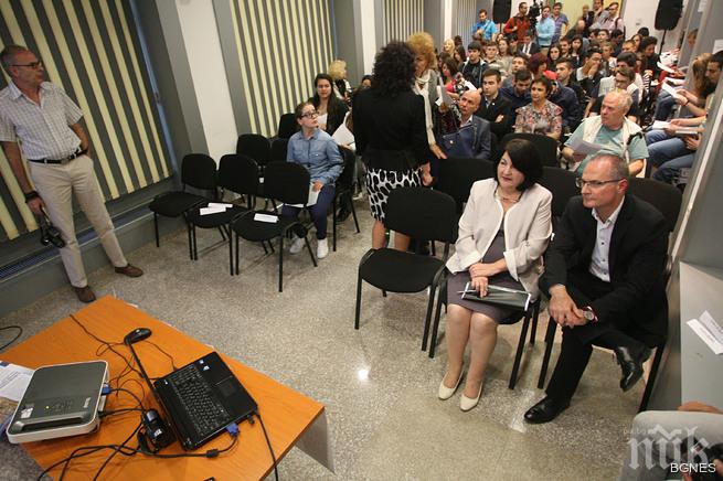 ВСС отвори врати за групи от ученици и граждани