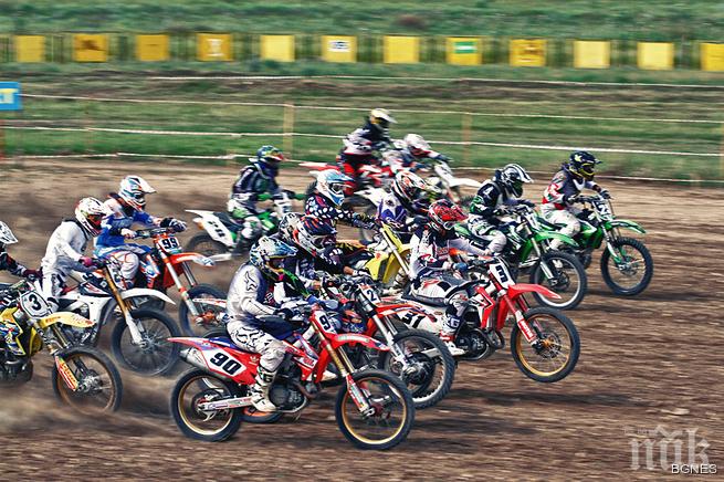 Изцяло български подиум в клас МХ85 на Европейското по мотокрос в Сливен